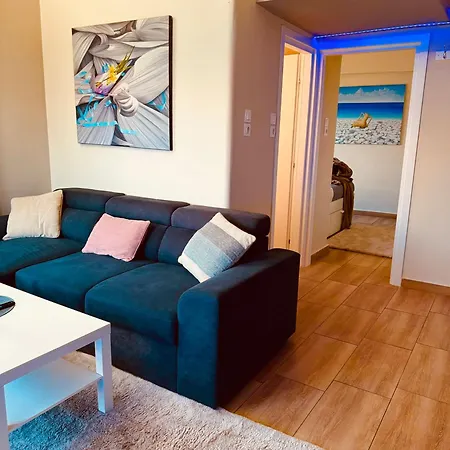 Blue Horizon Gem On The Port Apartment